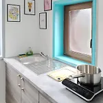 Corporate Team Sleeps 12 Shower4 Vendegies-sur-Ecaillon
