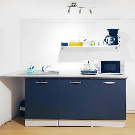 Bed and breakfast Studio, Chambres, Appartement,