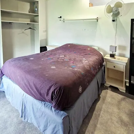 Studio, Chambres, Appartement, Bed and breakfast *